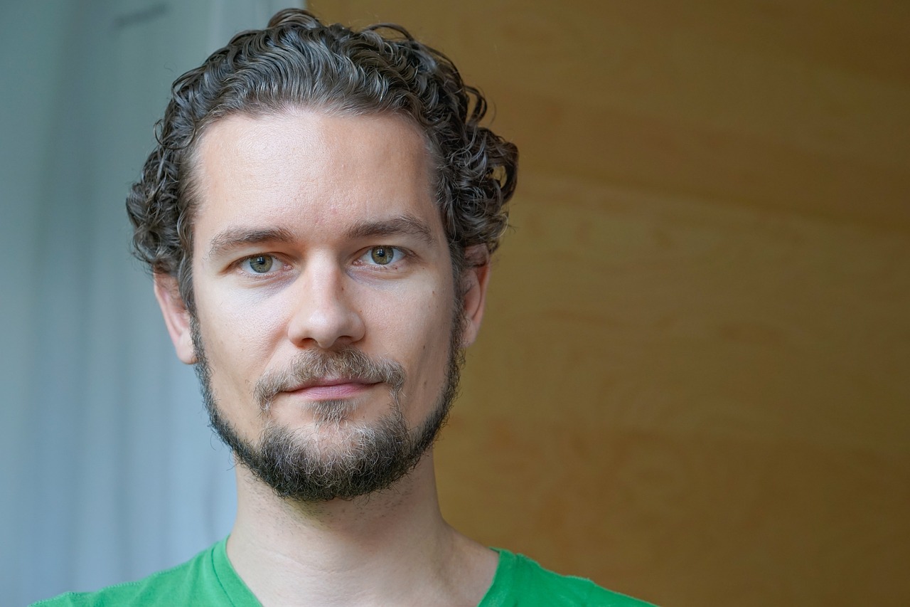 学生向けのスノボバスツアーは家族同伴可なの？